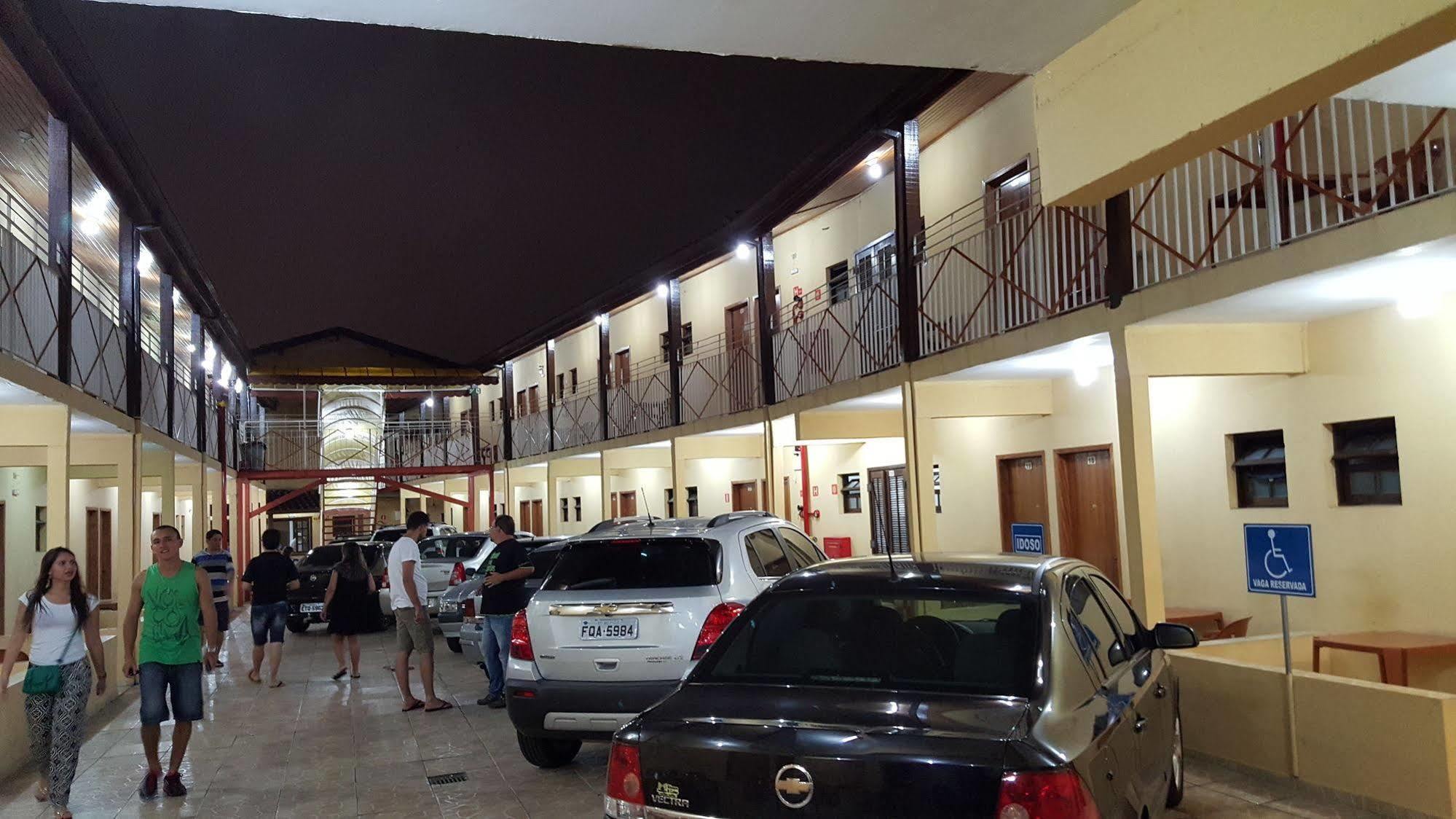 Hotel Mar Caraguatatuba Kültér fotó